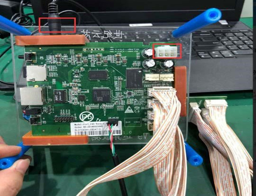 Plug in the power Plug in the power