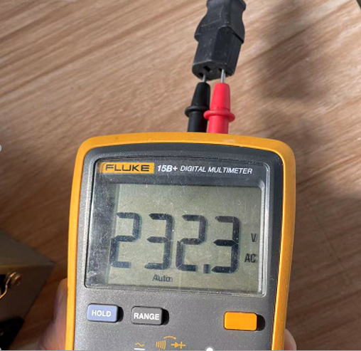 power cable output voltage test