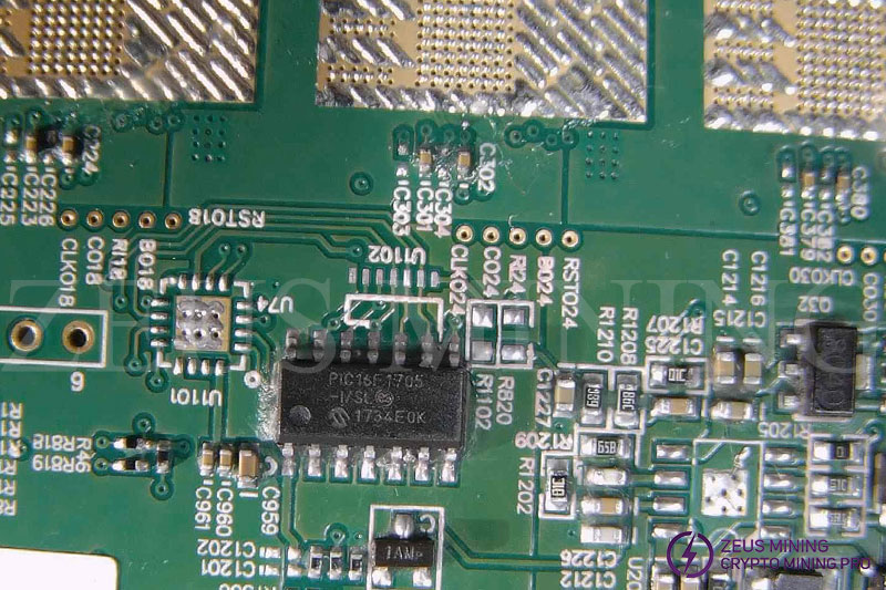 PIC16F1705 microcontroller