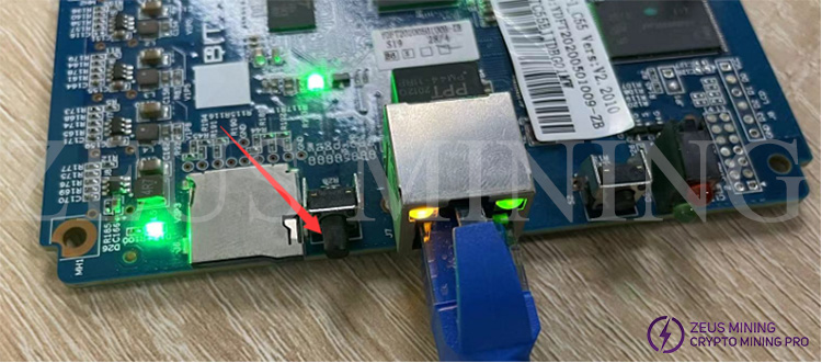 control board IP Report button.jpg control board IP Report button.jpg