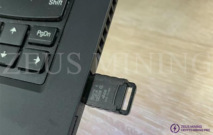 insert the card reader