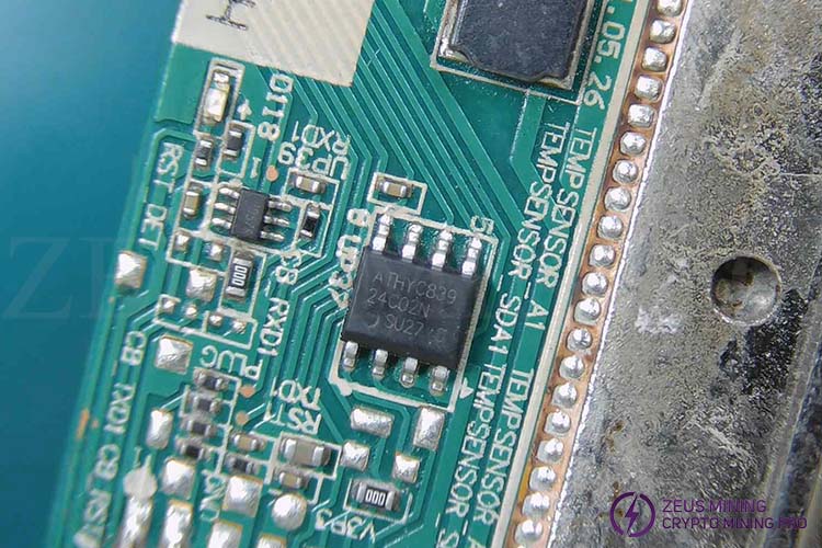 AT24C02N-10SU-2.7 on M20S hash board