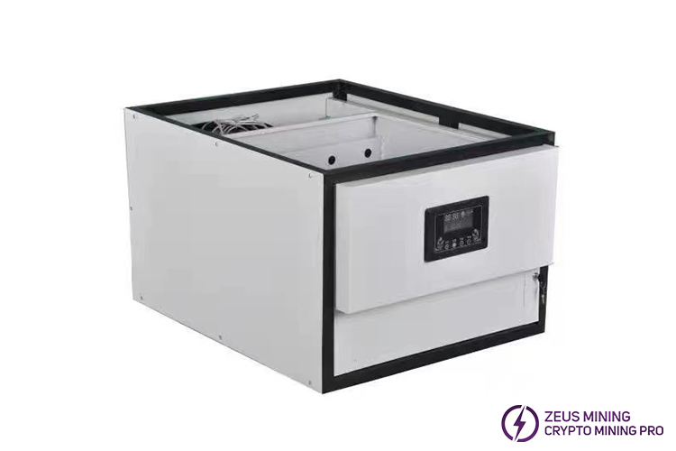 ASIC immersion oil-cooled box