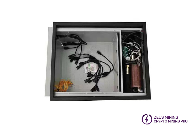 ASIC immersion cooling box