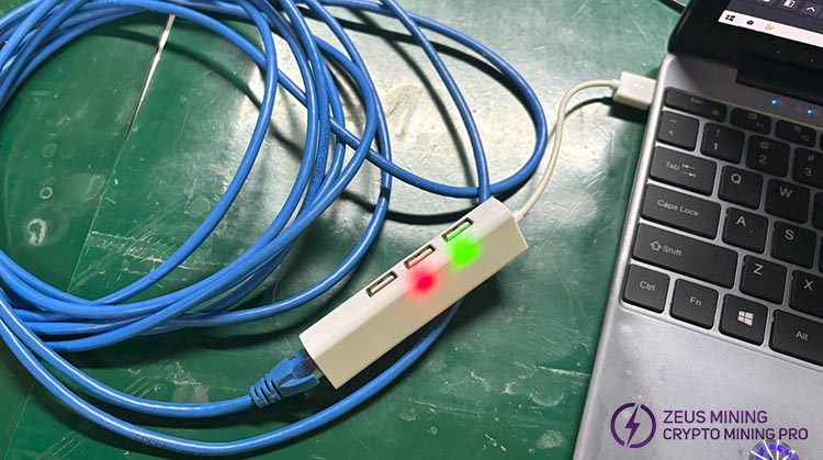 4-Port USB 3.0 Hub with Gigabit Ethernet adapter