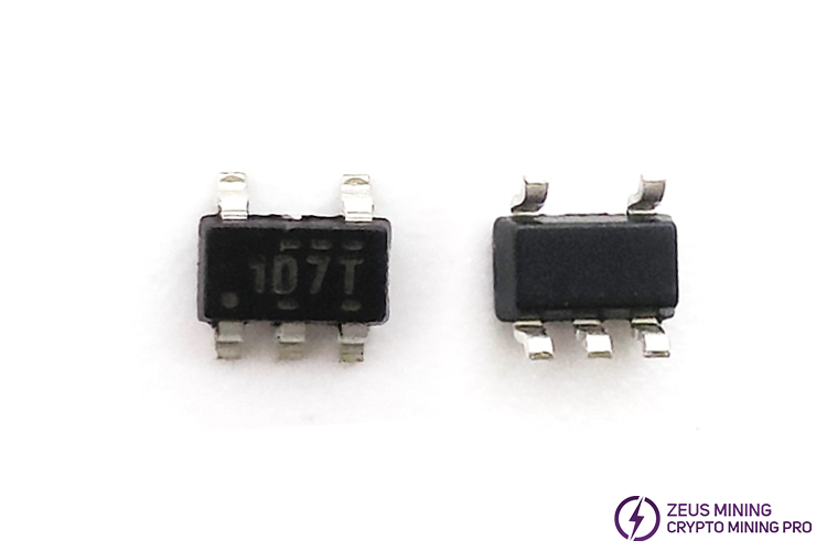 TLV74318PDBVR chip