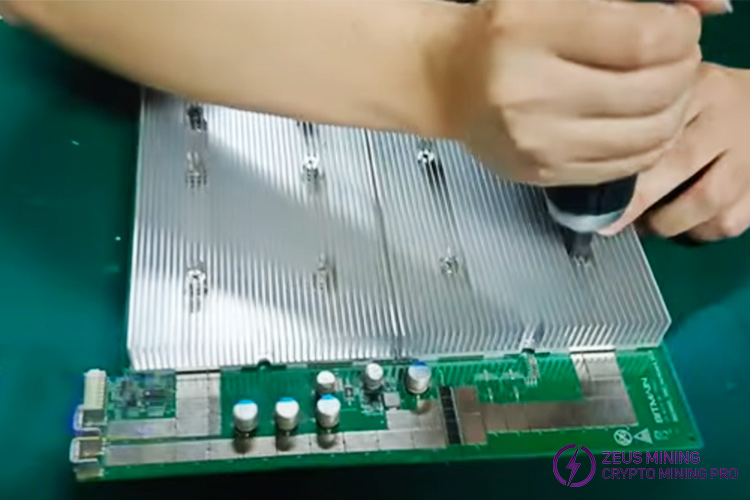 install Antminer D7 Water Cooling Kit install Antminer D7 Water Cooling Kit