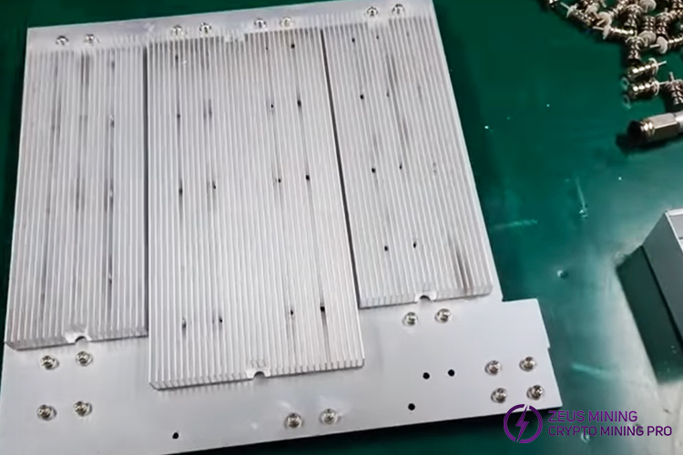 modify Bitmain liquid cooling system