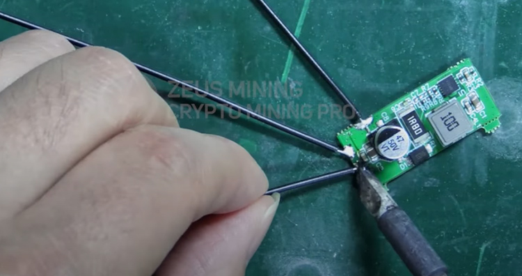 Antminer D7 18V boost circuit Antminer D7 18V boost circuit