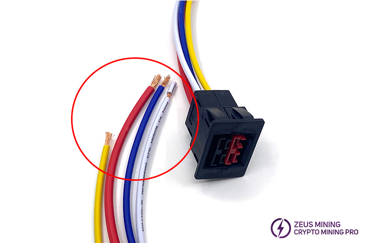 Whatsminer M53 Hydro female socket