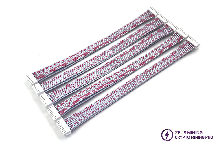 ElphaPex data cable 16pin.jpg ElphaPex data cable 16pin.jpg