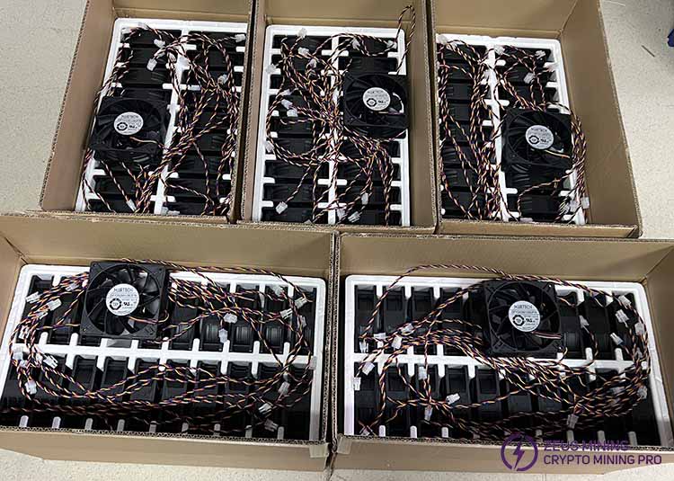 Antminer 12V 4.5A cooling fan 120mm Antminer 12V 4.5A cooling fan 120mm