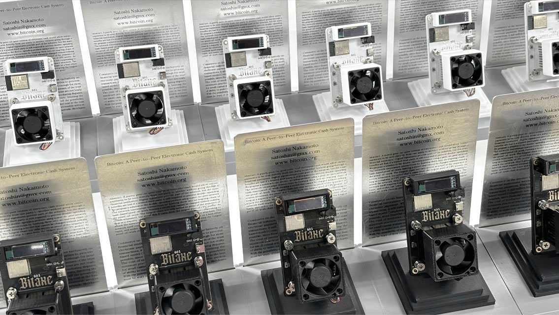 Bitaxe Gamma 601 Bitcoin Solo ASIC mining device