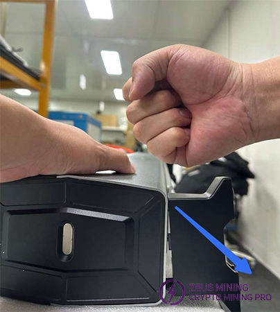 Remove the foot with external force