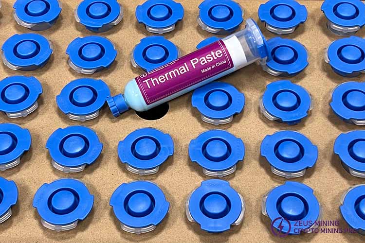 thermally conductive grease paste 8W.jpg