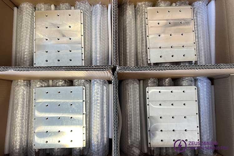 S19e XP Hydro 251T water cooling board