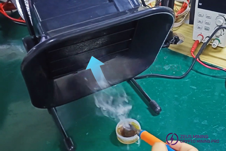 493 Solder Smoking Apparatus effects