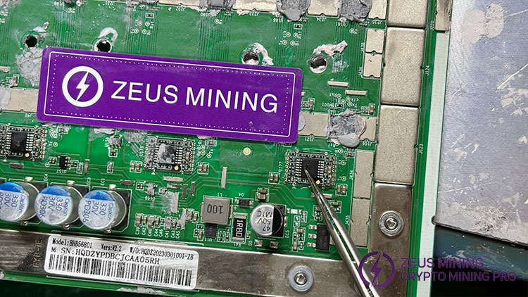 Soldering the SGM8304 output amplifier module Soldering the SGM8304 output amplifier module