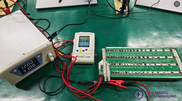 PicoBT tests the hash board connection PicoBT tests the hash board connection