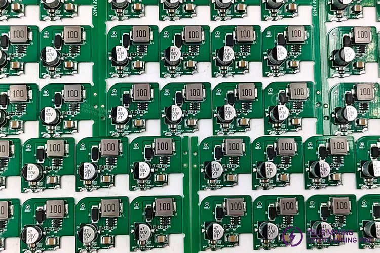 Antminer S19XP hash board booster board 18V | Zeus Mining