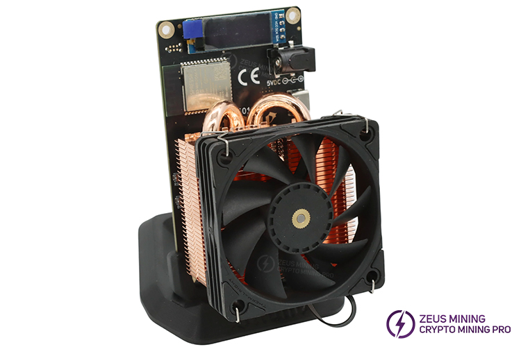 upgraded version Bitaxe Gamma 601 Max 1.9Th with upgraded heatsink upgraded version Bitaxe Gamma 601 Max 1.9Th with upgraded heatsink